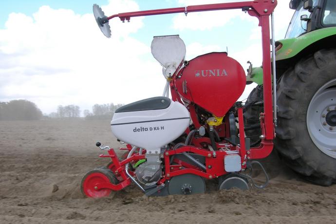 delta_d_k6h_-_sekcja_bok