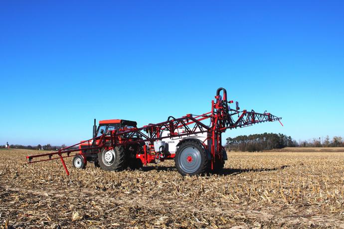 opryskiwacz_polowy_przyczepiany_unia_plus_rex_2518_6