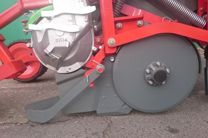 delta_red._siewna_talerzowa_m