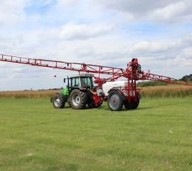 opryskiwacze-polowe-przyczepiane-plus.4_f