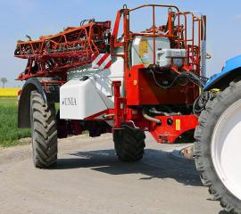 opryskiwacze-polowe-przyczepiane-europa-premium.3_f