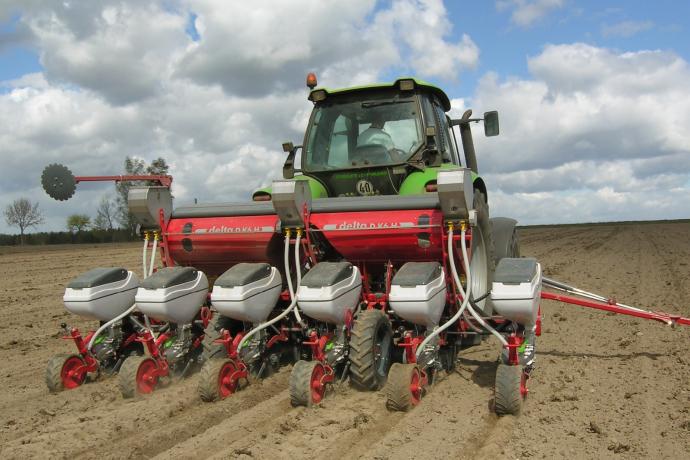 delta_d_k6h__micro_-_pole