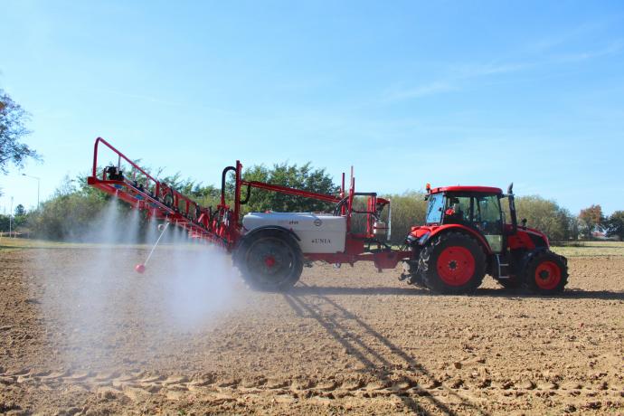 opryskiwacz_przyczepiany_unia_plus_2021_2