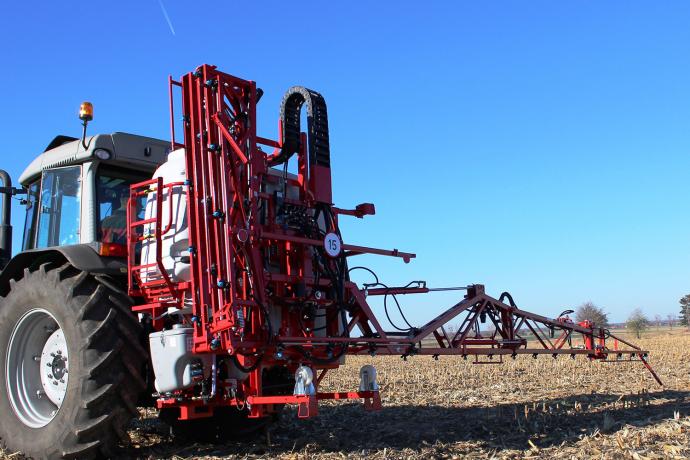 opryskiwacz_polowy_zawieszany_unia_rex_1215_6