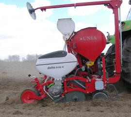 siewnik-punktowy-pneumatyczny-do-kukurydzy-delta.2_f