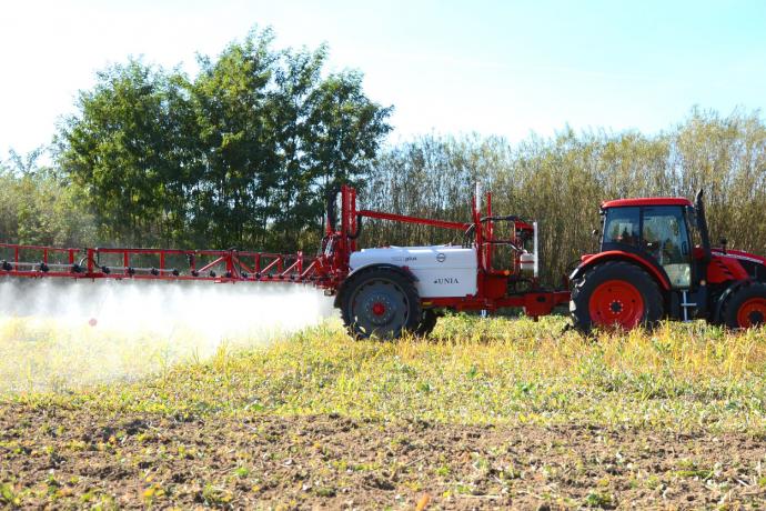 opryskiwacz_przyczepiany_unia_plus_2021_3