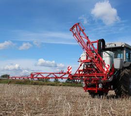 opryskiwacze-polowe-zawieszane-lux_f