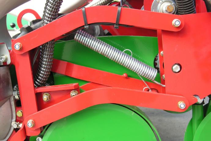 delta_rownoleglobok_i_docisk