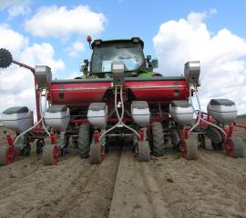 siewnik-punktowy-pneumatyczny-do-kukurydzy-delta.1_f_(1)